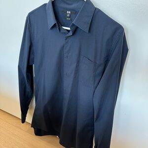Uniqlo Dark Blue Casual Button Down Shirt